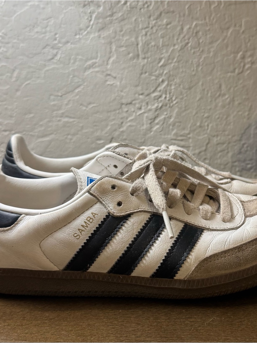Adidas Samba Leather Sneaker - White / Black / Gray mens size 7